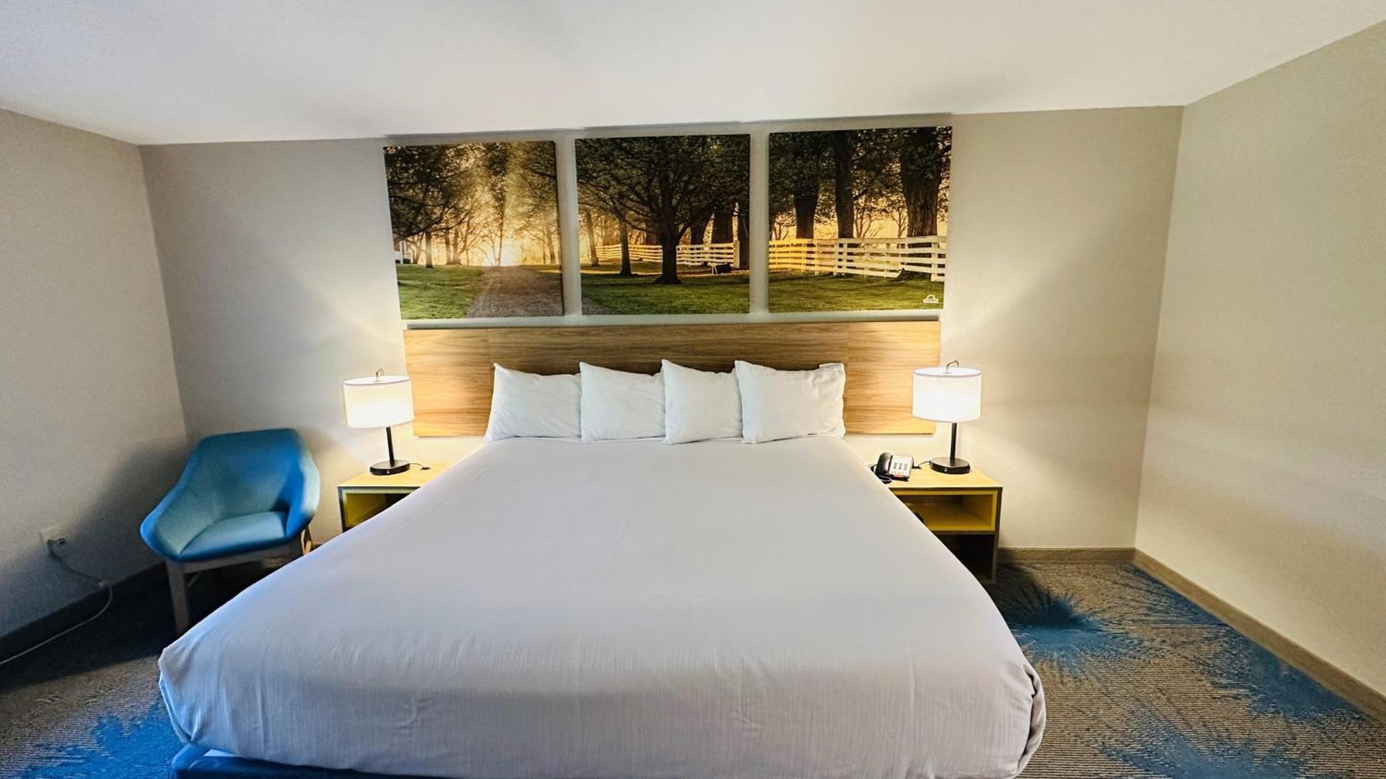 Days Inn & Suites By Wyndham Wynne Экстерьер фото